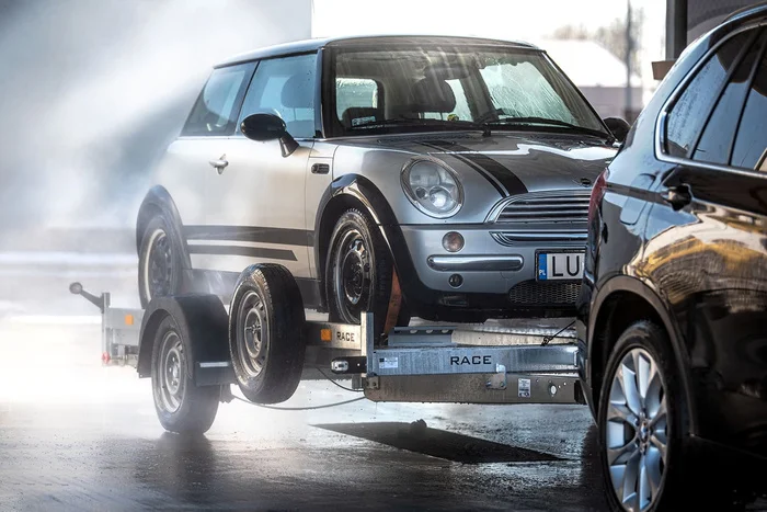 Dépanneuse 1 essieu basculante RACE 350 350×180 PTAC 1500 kg – Image 2